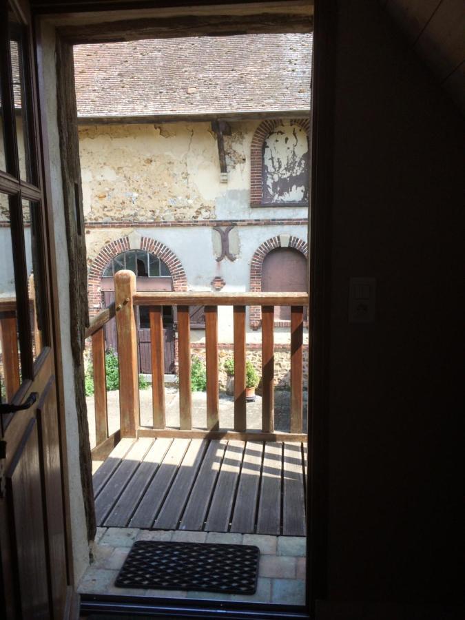 La Ferme Au Colombier Bed & Breakfast Neron Exterior photo